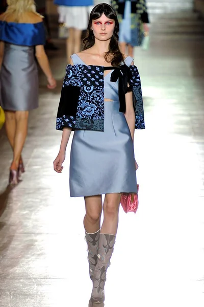 Look 36